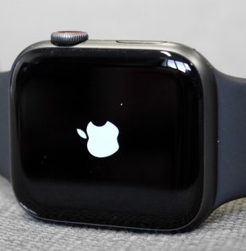 When and How to Restart Apple Watch?