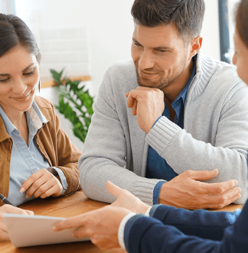 How to become a licensed insurance agent
