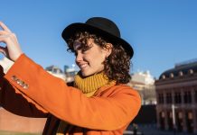 How to View and Post TikTok Stories?