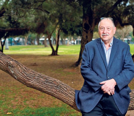 Yossi Vardi: Entrepreneur and Co-Founder of Mirabilis (ICQ) and Angel Investor